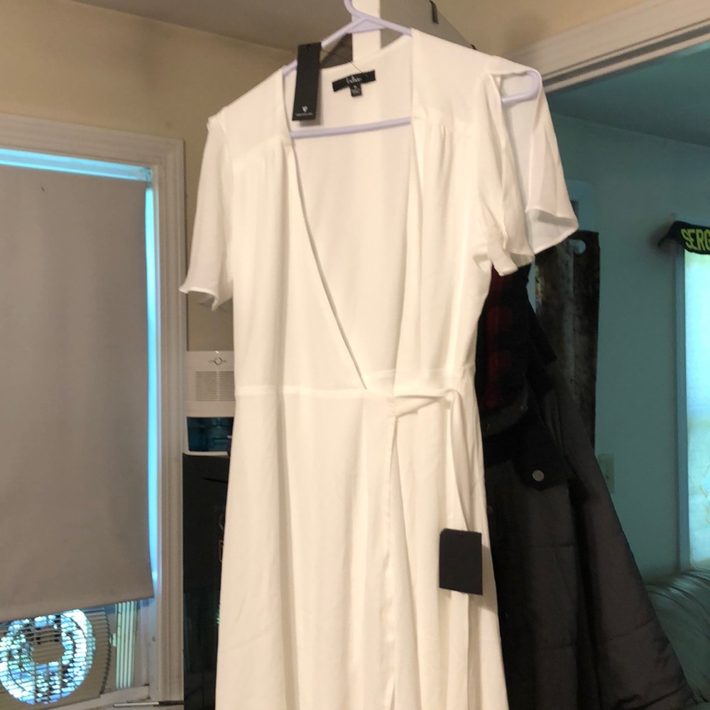 Lulus midi wrap dress